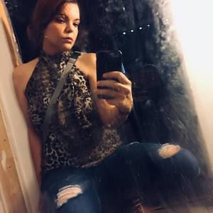 Meet your Posher, Robin